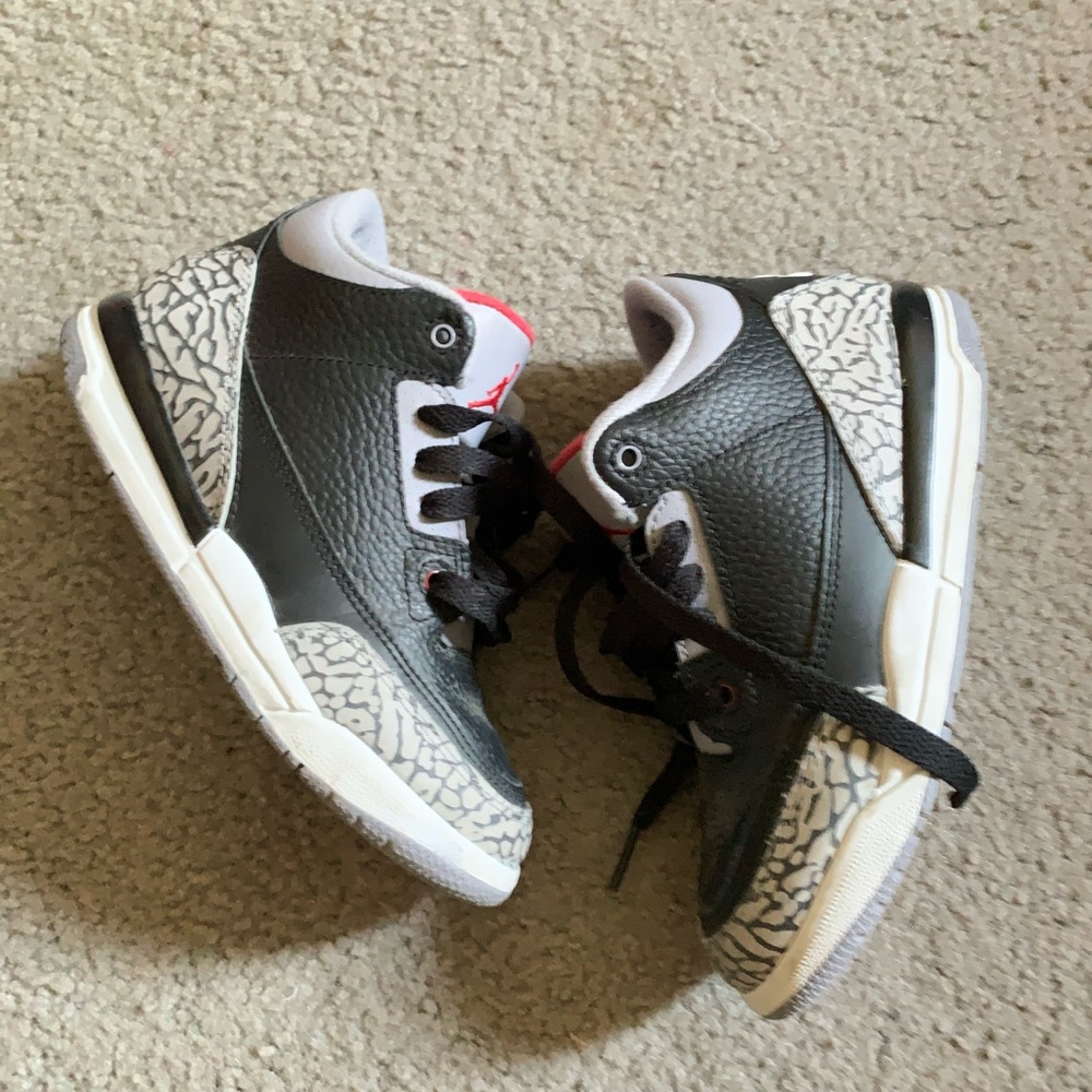Jordan Black cement 3's